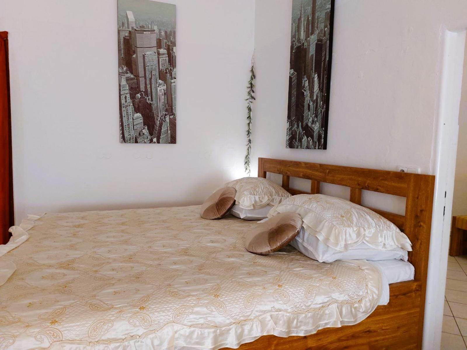 Exkluzivni Apartman V Prizemi V Hradci Kralove Hradec Králové Esterno foto