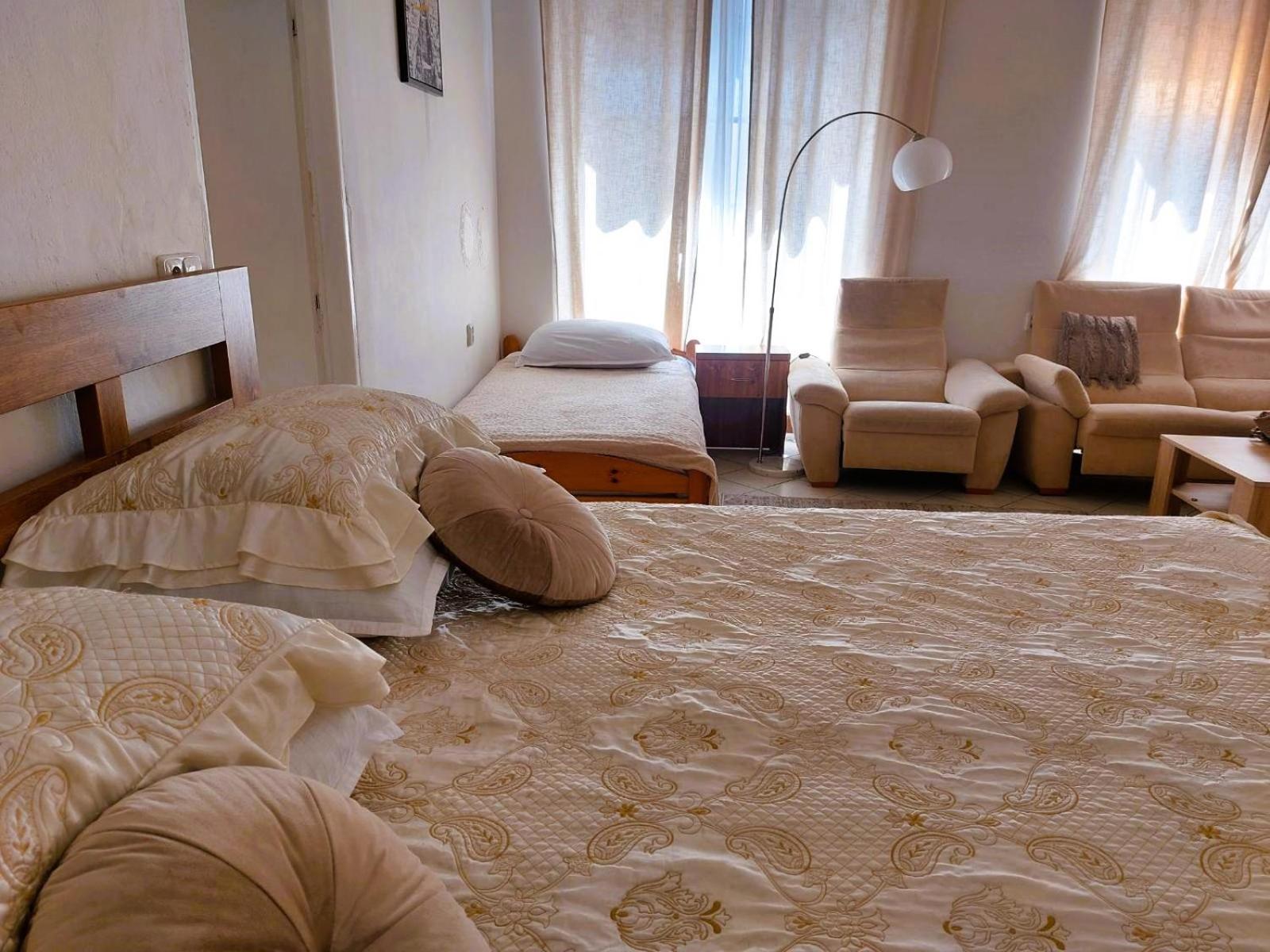 Exkluzivni Apartman V Prizemi V Hradci Kralove Hradec Králové Esterno foto